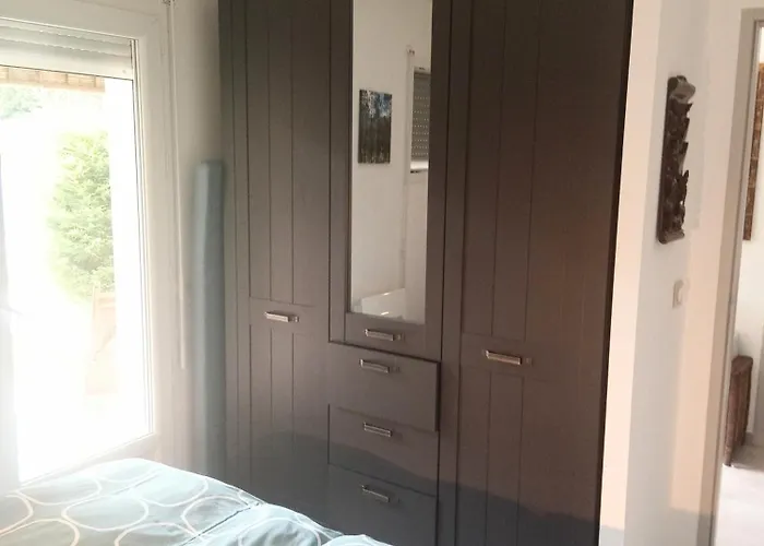 Proche Pour 3 Pers *